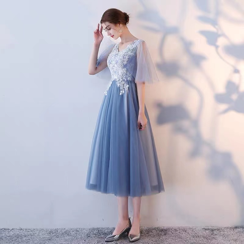 礼服
