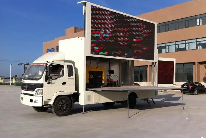 广告宣传车